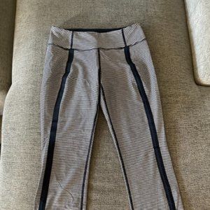 vintage lululemon crop leggings